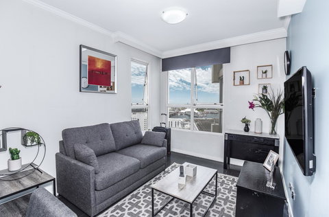 DD Apartments On Kent Street - Sunshine Coast Guide 10
