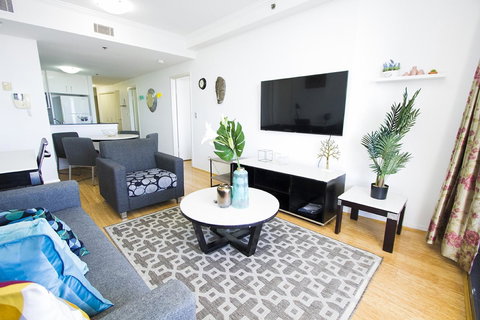 DD Apartments On Kent Street - Sunshine Coast Guide 5