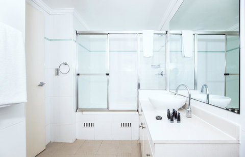 DD Apartments On Kent Street - Sunshine Coast Guide 1
