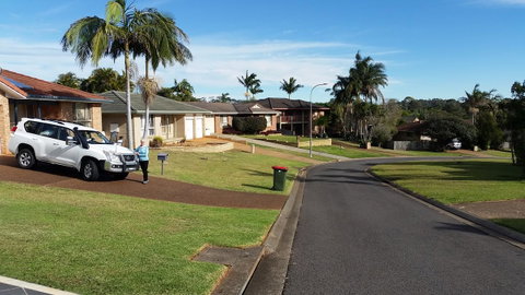 Twin Palms Holiday House At Lighthouse - Sunshine Coast Guide 8