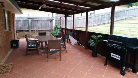 Twin Palms Holiday House At Lighthouse - Sunshine Coast Guide 4