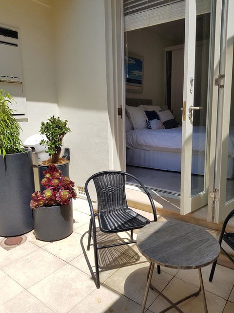Private Room - Luxury Mosman Home - Sunshine Coast Guide 32
