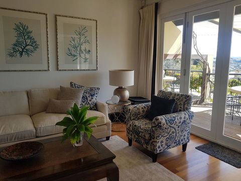 Private Room - Luxury Mosman Home - Sunshine Coast Guide 5