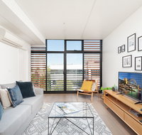 Newtown's Best Designer Apartment - Sunshine Coast Guide