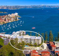 Grande Esplanade Studio - Sunshine Coast Guide