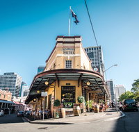 Australian Heritage Hotel - Sunshine Coast Guide