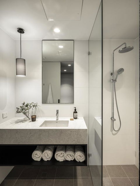 Mercure Sydney Rouse Hill - Sunshine Coast Guide 17