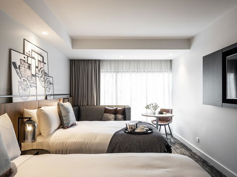 Mercure Sydney Rouse Hill - Sunshine Coast Guide 1