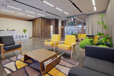 Zara Tower â€“ Luxury Suites And Apartments - Sunshine Coast Guide 16