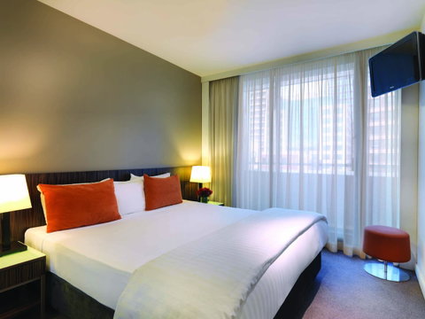 Adina Apartment Hotel Sydney, Darling Harbour - Sunshine Coast Guide 6