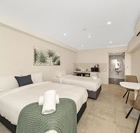 Carlton Suites - Sunshine Coast Guide