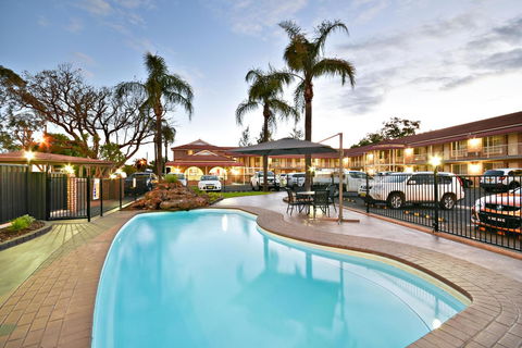 The Aberdeen Motel - Sunshine Coast Guide 0