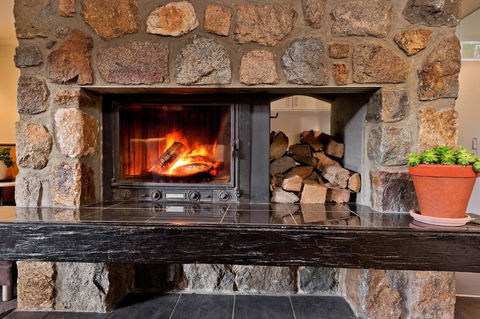 Pure Chalet Thredbo - Sunshine Coast Guide 15