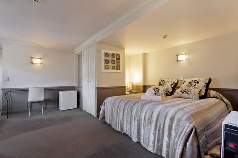 Pure Chalet Thredbo - Sunshine Coast Guide 12