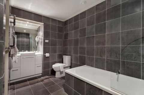 Pure Chalet Thredbo - Sunshine Coast Guide 13