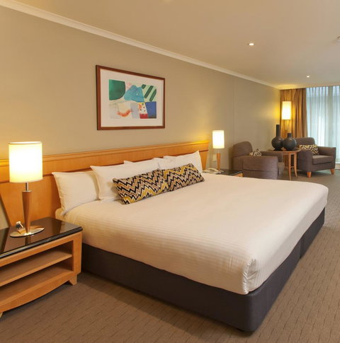 Rydges Darling Square Apartment Hotel - Sunshine Coast Guide 17