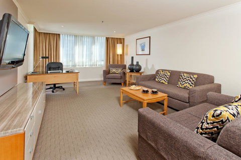 Rydges Darling Square Apartment Hotel - Sunshine Coast Guide 3