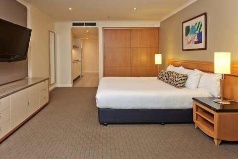 Rydges Darling Square Apartment Hotel - Sunshine Coast Guide 16