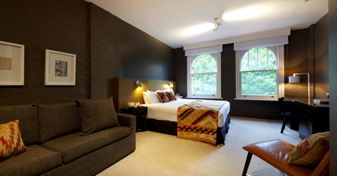Harbour Rocks Hotel Sydney - Sunshine Coast Guide 1