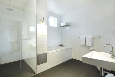 Harbour Rocks Hotel Sydney - Sunshine Coast Guide 29