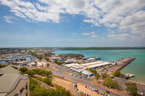 Ramada Suites By Wyndham Zen Quarter Darwin - Sunshine Coast Guide 14