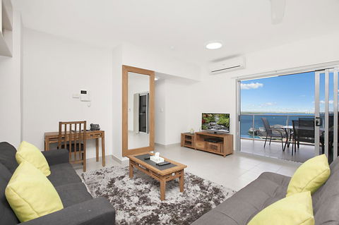 Ramada Suites By Wyndham Zen Quarter Darwin - Sunshine Coast Guide 4
