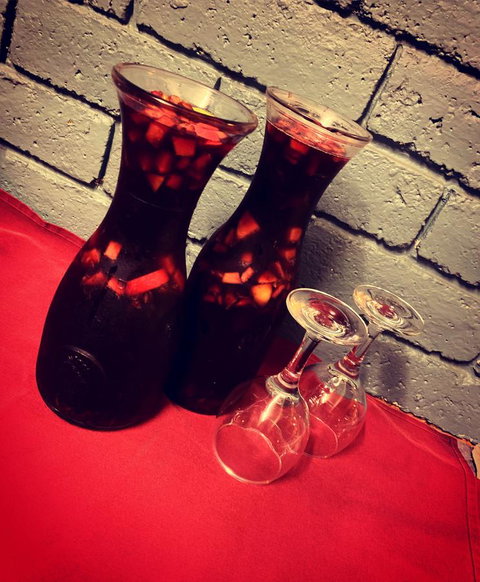 Pine Tree Motel - Sunshine Coast Guide 41