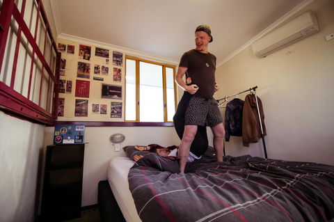 Jump Inn Alice Budget Accommodation - Sunshine Coast Guide 10