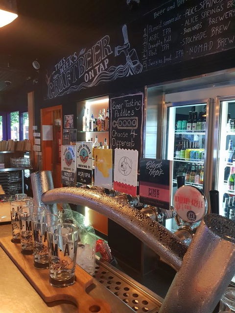 Jump Inn Alice Budget Accommodation - Sunshine Coast Guide 4