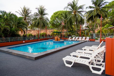 Cullen Bay Resorts - Sunshine Coast Guide 10