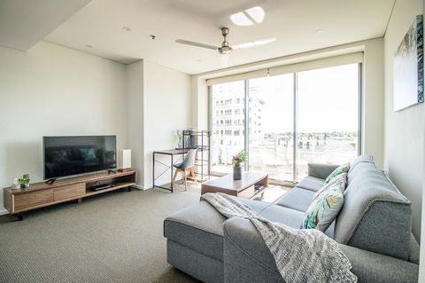 ZEN BY THE WATER - Esplanade Darwin Retreat - Sunshine Coast Guide 35