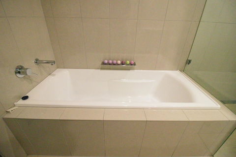 ZEN BY THE WATER - Esplanade Darwin Retreat - Sunshine Coast Guide 20