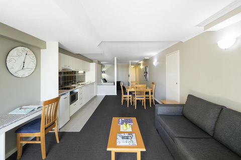 Nesuto The Entrance - Sunshine Coast Guide 15
