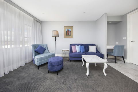 Canberra Rex Hotel - Sunshine Coast Guide 33