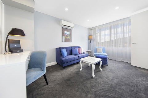 Canberra Rex Hotel - Sunshine Coast Guide 37