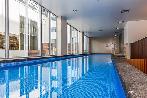 Canberra Rex Hotel - Sunshine Coast Guide 10