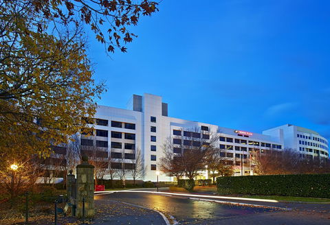 Crowne Plaza Canberra, An IHG Hotel - Sunshine Coast Guide 1