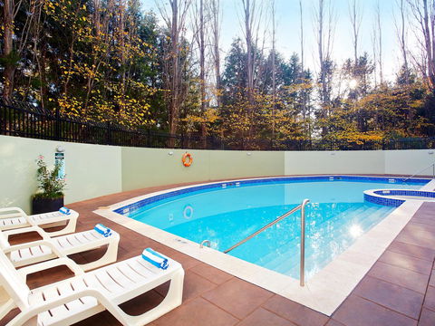 Crowne Plaza Canberra, An IHG Hotel - Sunshine Coast Guide 7