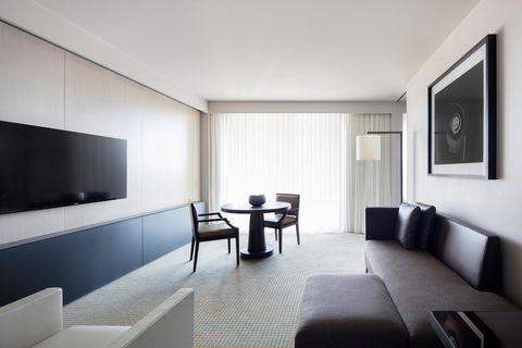 Hotel Realm - Sunshine Coast Guide 10