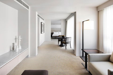 Hotel Realm - Sunshine Coast Guide 13
