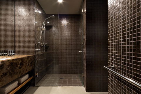 Hotel Realm - Sunshine Coast Guide 5