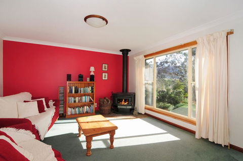 Bonnie Doon - Family Friendly Home! - Sunshine Coast Guide 2