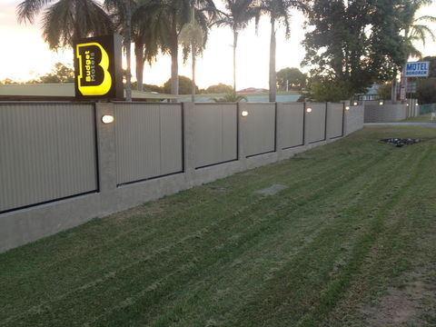 Bororen Motel - Sunshine Coast Guide 0