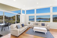 Book Fingal Bay Accommodation Vacations Sunshine Coast Guide Sunshine Coast Guide