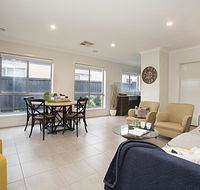 BOUTIQUE STAYS - Gumflower - Sunshine Coast Guide