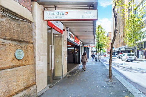 BreakFree On Clarence - Sunshine Coast Guide 2