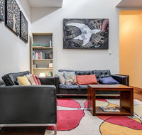 Bright and airy home tucked away in funky Newtown - Sunshine Coast Guide