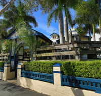 Brisbane Manor - Sunshine Coast Guide