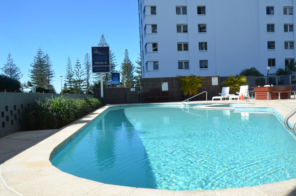 Broadbeach QLD Sunshine Coast Guide