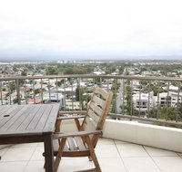 Broadwater Shores Waterfront Apartments - Sunshine Coast Guide